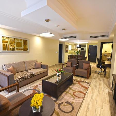 Mestil Hotel & Residences Kampala Exteriör bild